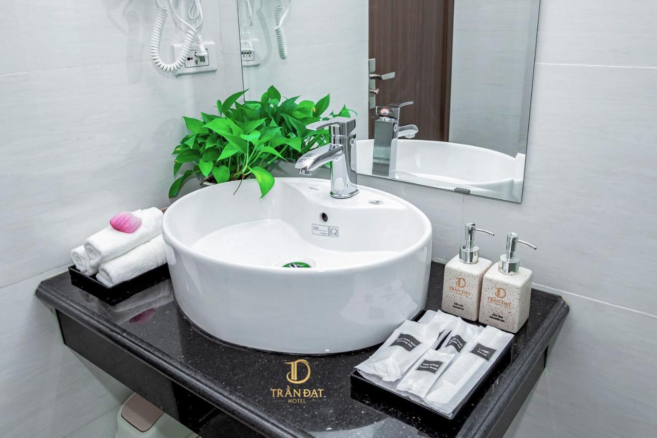 Tran Dat Hotel Χα Λονγκ Εξωτερικό φωτογραφία